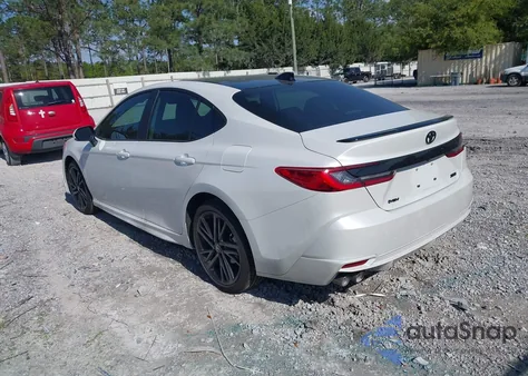 2025 Toyota Camry Xse z USA, uszkodzony, nr VIN 4T1DAACK8SU092838